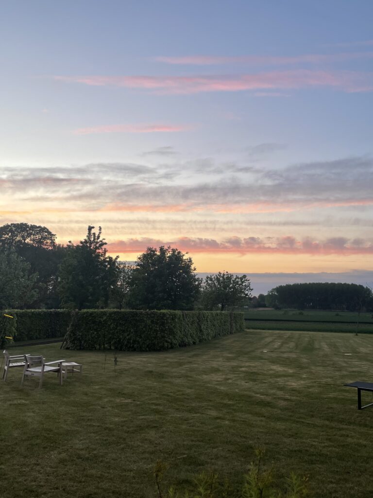 Eilandhuis sunset